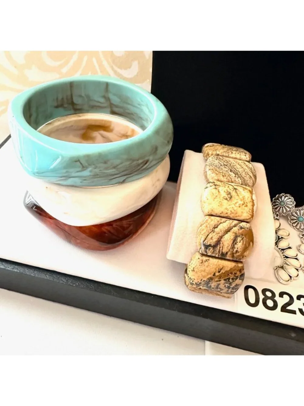 Jewelry Lot Vintage Modern Western Style Necklaces Bracelets Earrings - Picture 5 of 12
